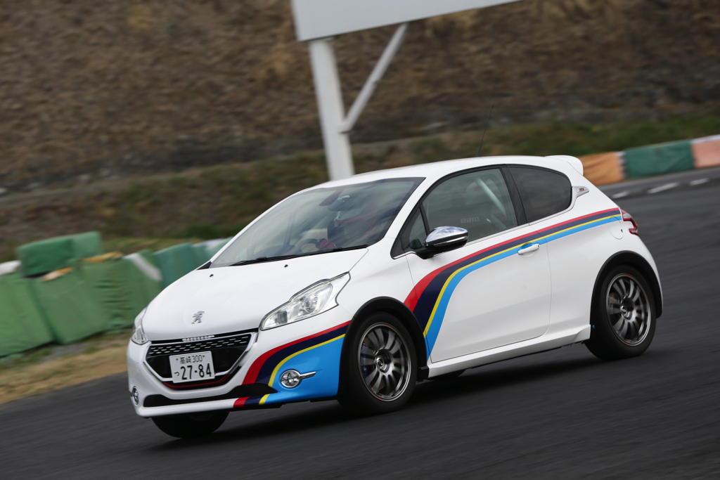 プジョー208 GTi、全日本ラリー選手権参戦!