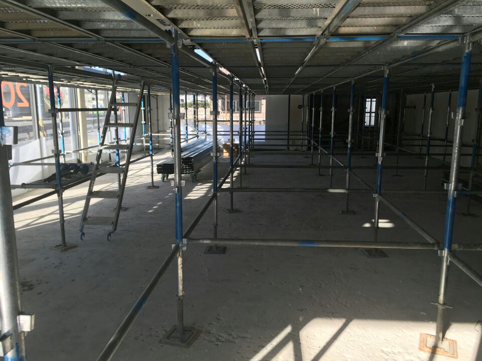 ショールーム改装工事中②